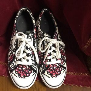 Coach Signature “Barrett” Lace Up Canvas Sneakers